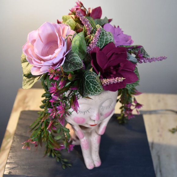 UNIQUE Peace & serenity vase with Sola wood lotus and lilies dyed and airbrushed - Picture 5 of 7